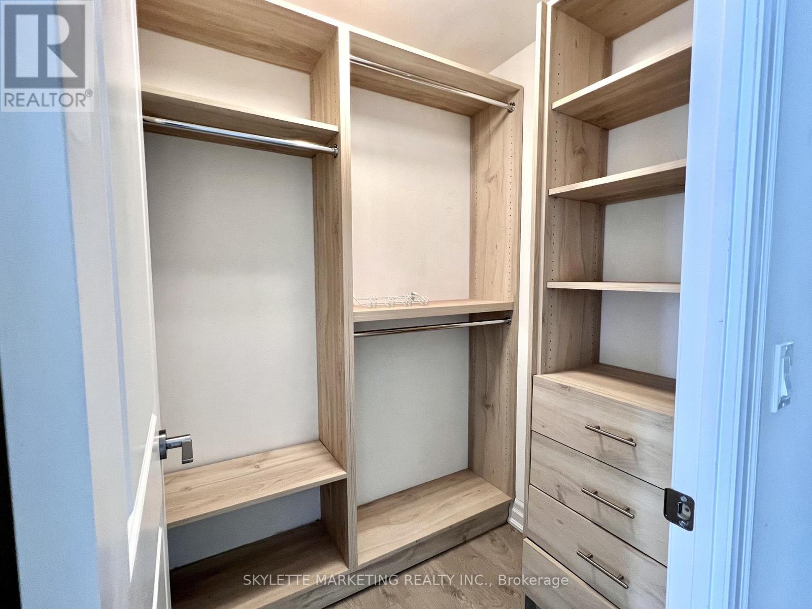 1106 - 8 Rouge Valley Drive W, Markham, Ontario  L6G 0G8 - Photo 4 - N12805576