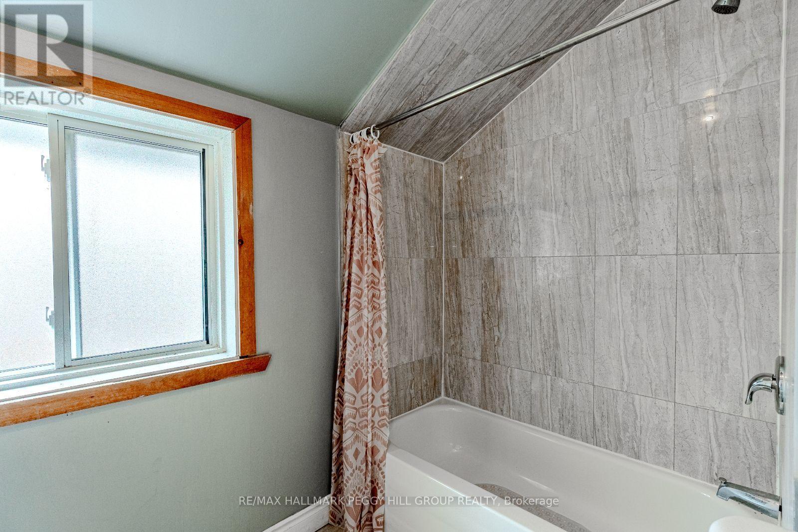 711 Mosley Street, Wasaga Beach, Ontario  L9Z 1Z5 - Photo 18 - S12805474