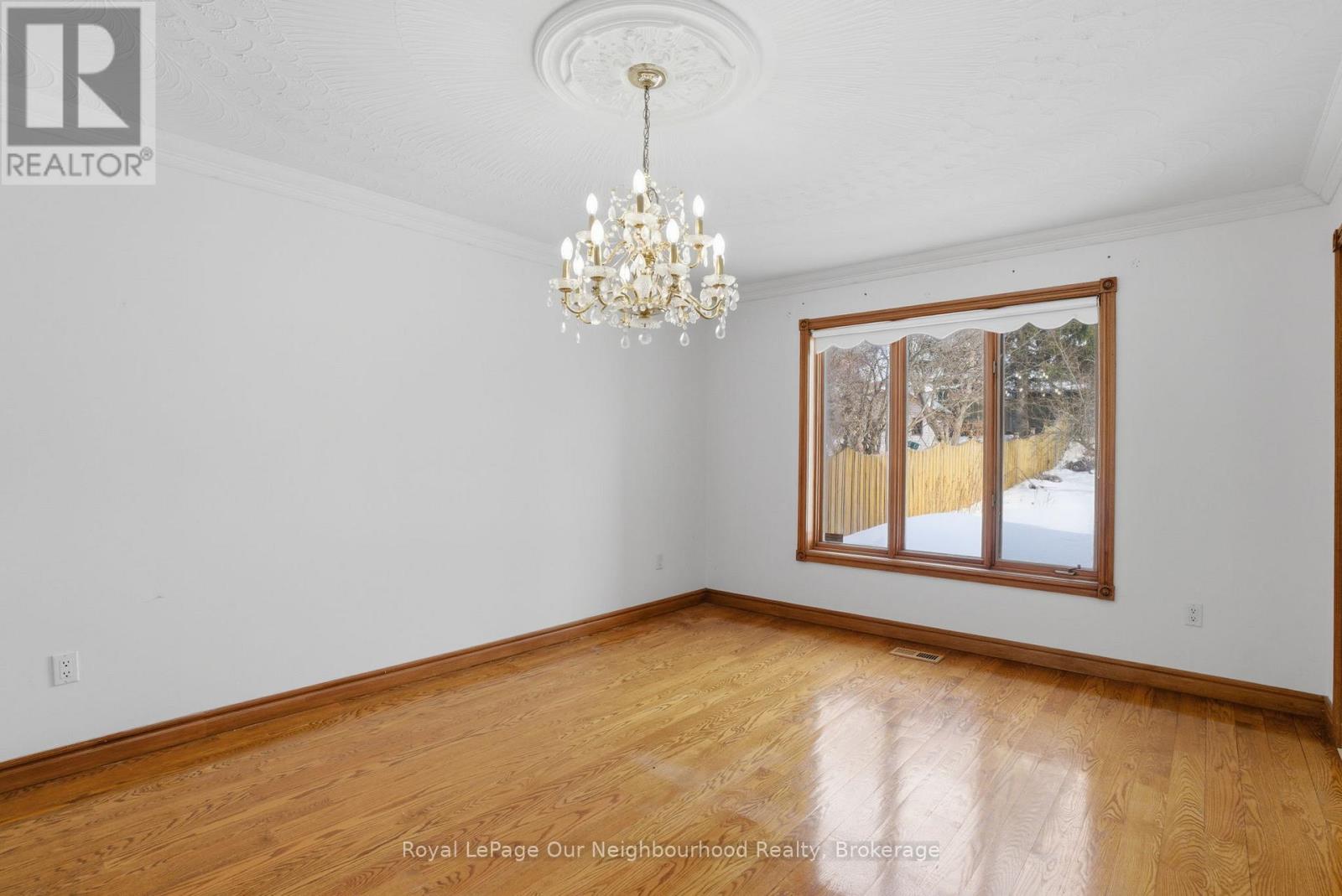 79 Elizabeth Street, Oshawa, Ontario  L1J 8H3 - Photo 8 - E12787972