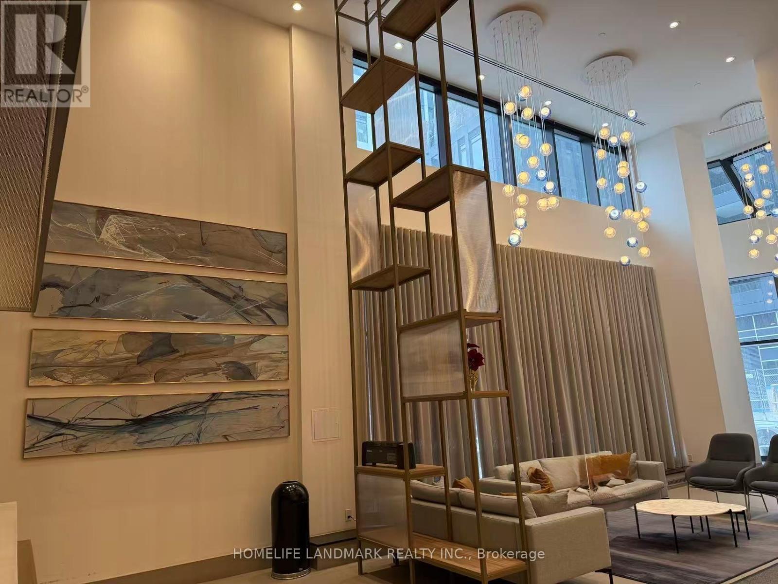 2210 - 4130 Parkside Village Drive, Mississauga (Creditview), Ontario  L5B 3M8 - Photo 12 - W12777550