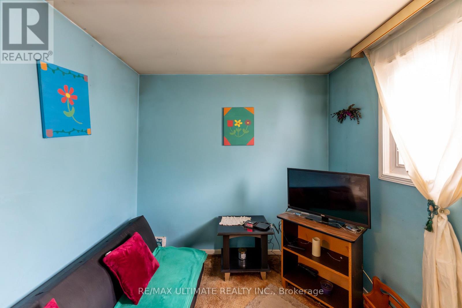 3314 Strabane Drive, Mississauga, Ontario  L5C 1W7 - Photo 10 - W12805462