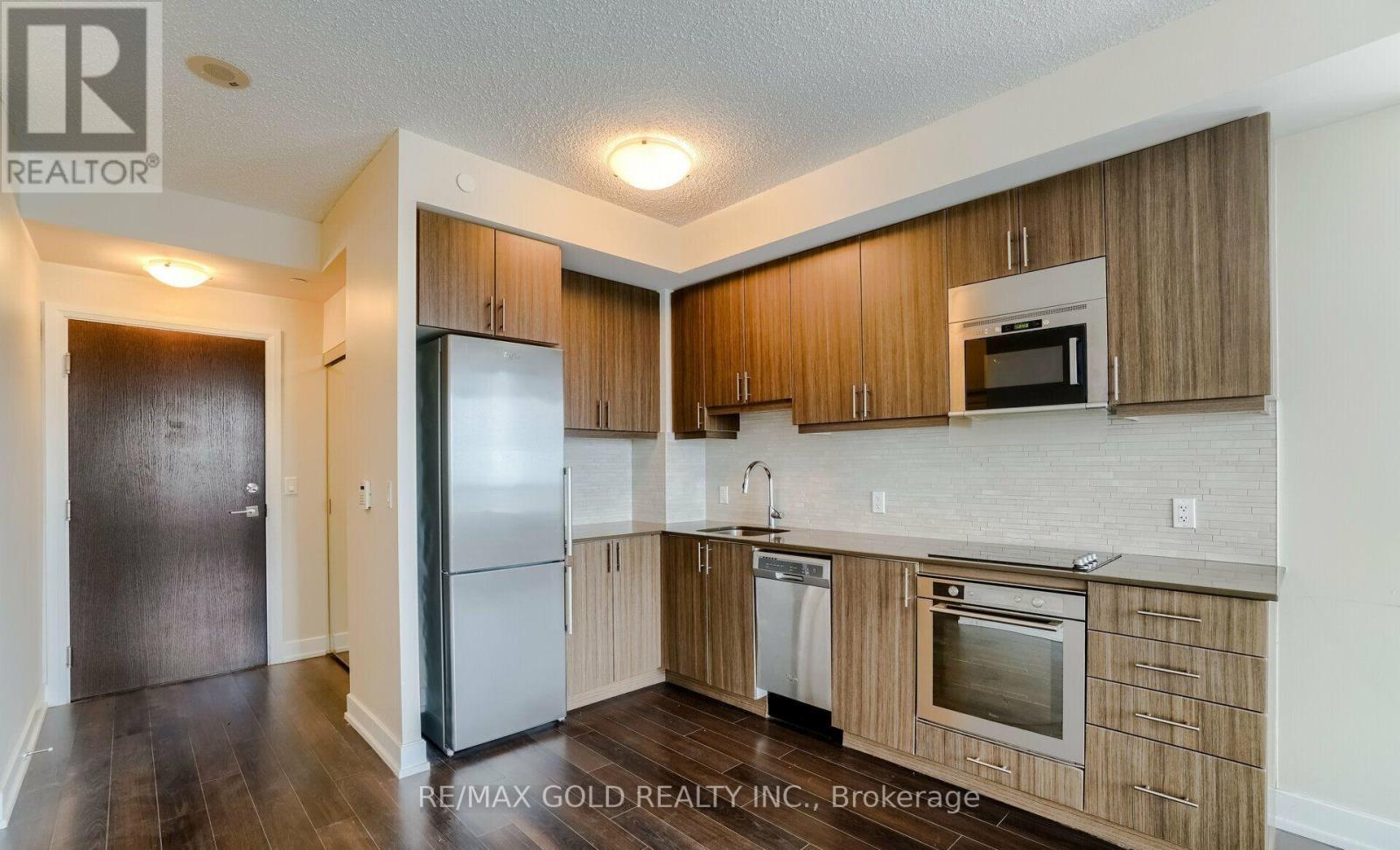 2727 - 2 Eva Road, Toronto, Ontario  M9C 0A9 - Photo 8 - W12805482