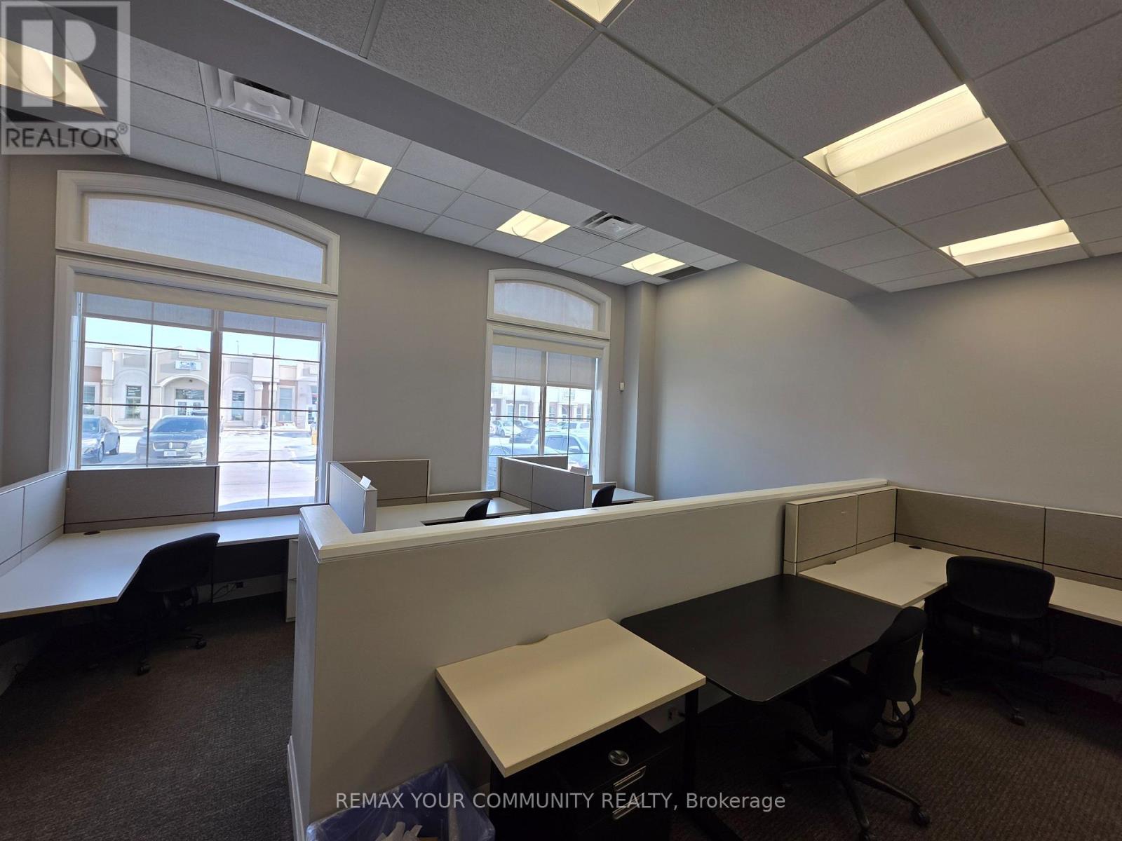 5 - 1525 Cornwall Road, Oakville, Ontario  L6J 0B2 - Photo 5 - W12805512