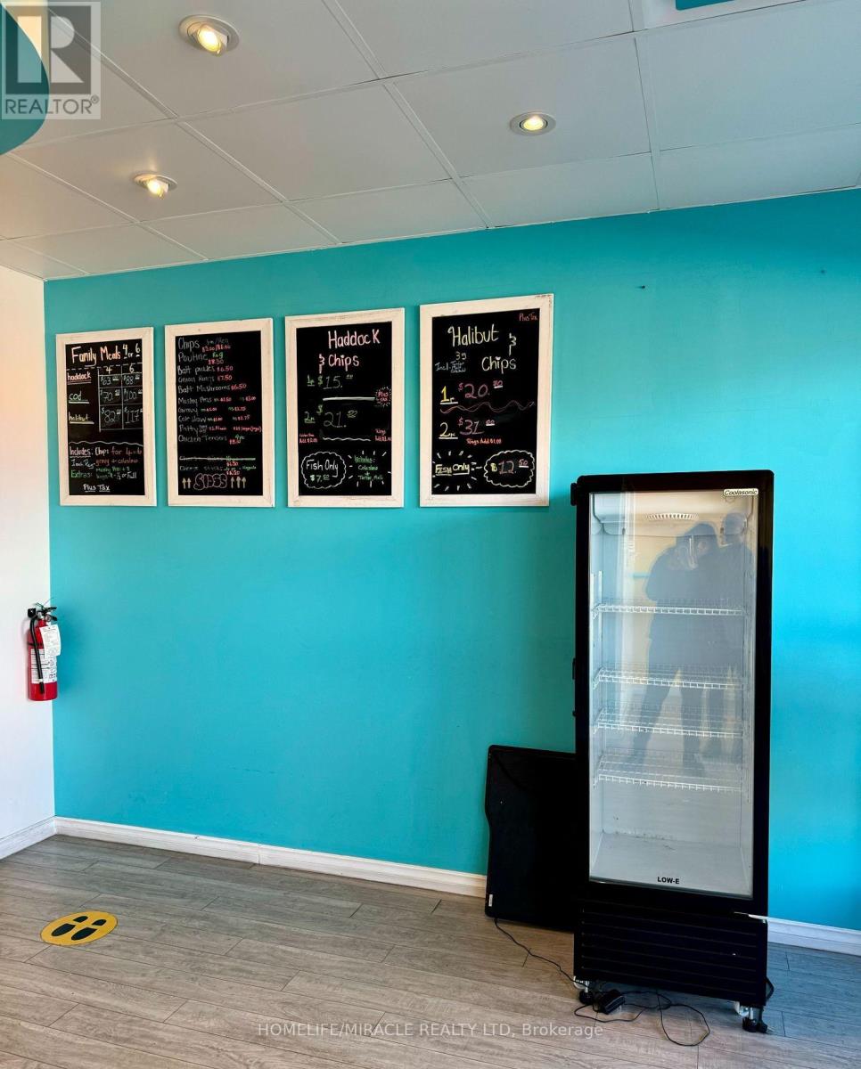 3 - 352 Queen Street, Halton Hills, Ontario  L7J 1R2 - Photo 11 - W12805590