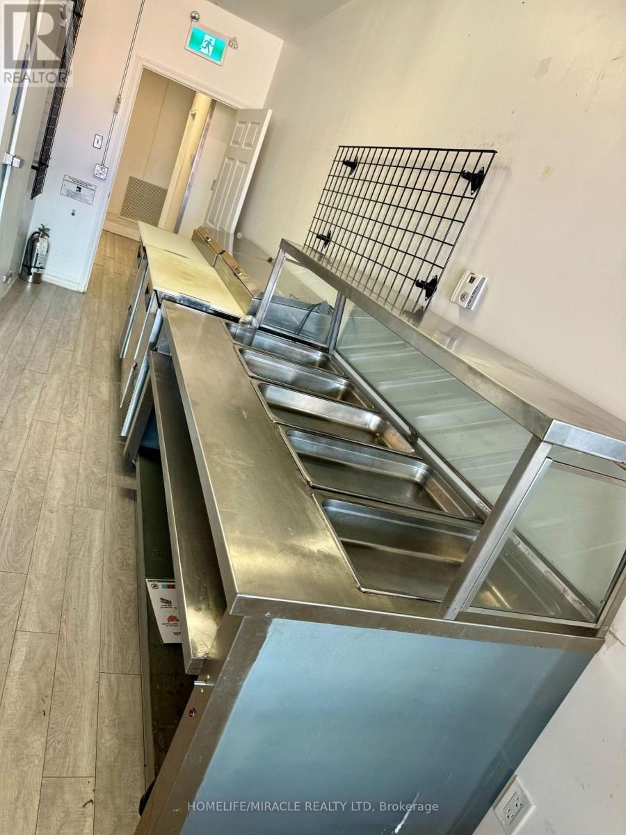 3 - 352 Queen Street, Halton Hills, Ontario  L7J 1R2 - Photo 12 - W12805590