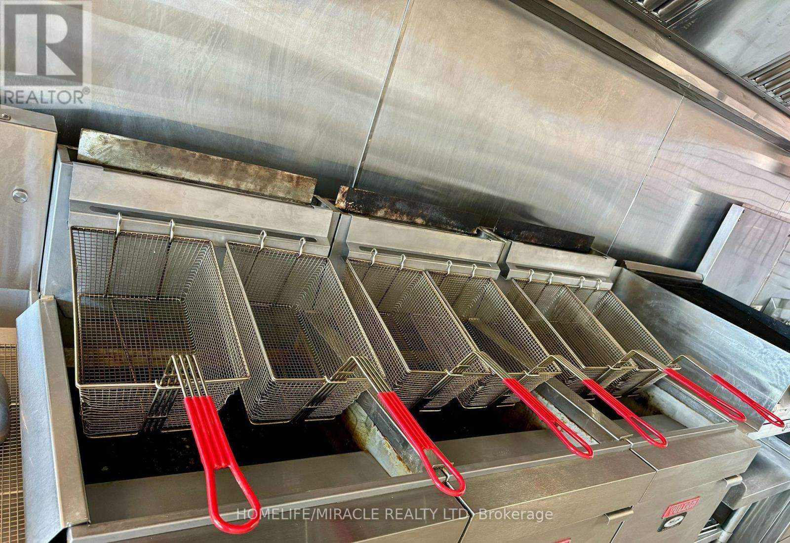 3 - 352 Queen Street, Halton Hills, Ontario  L7J 1R2 - Photo 15 - W12805590