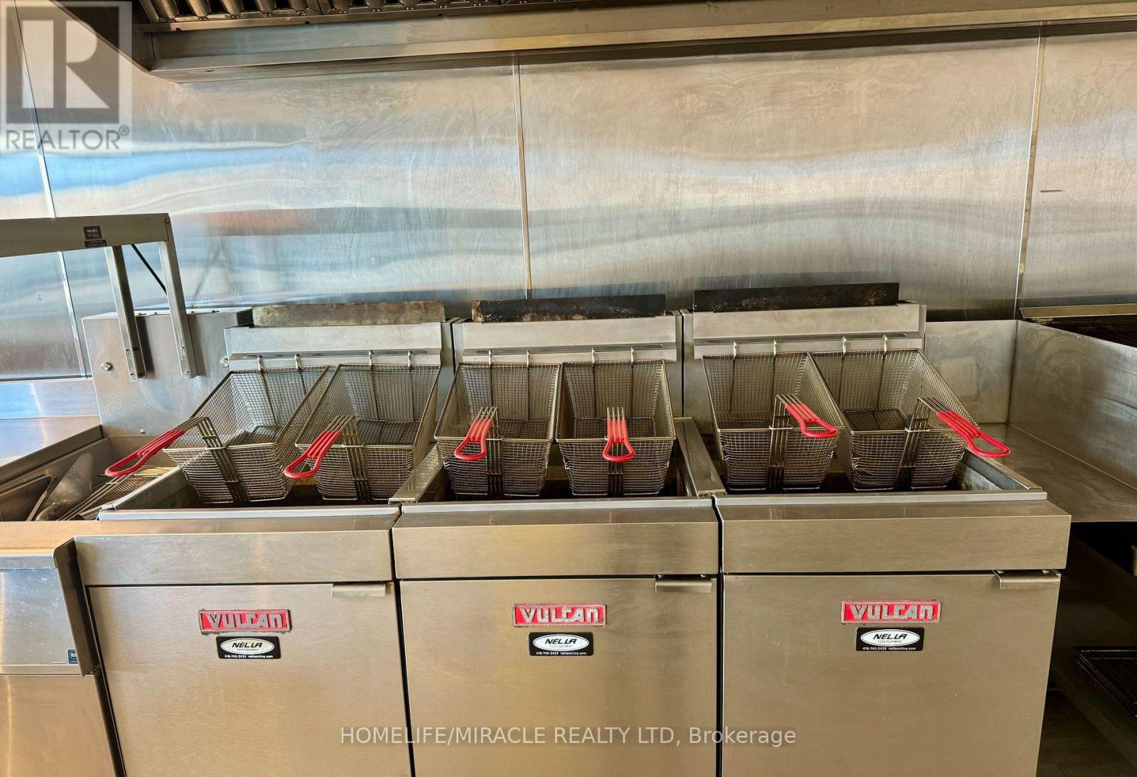 3 - 352 Queen Street, Halton Hills, Ontario  L7J 1R2 - Photo 5 - W12805590