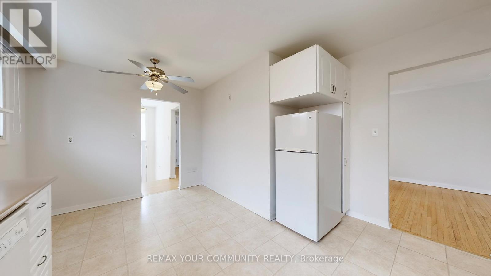 7 Brazil Gate, Toronto, Ontario  M9L 1K3 - Photo 15 - W12805594