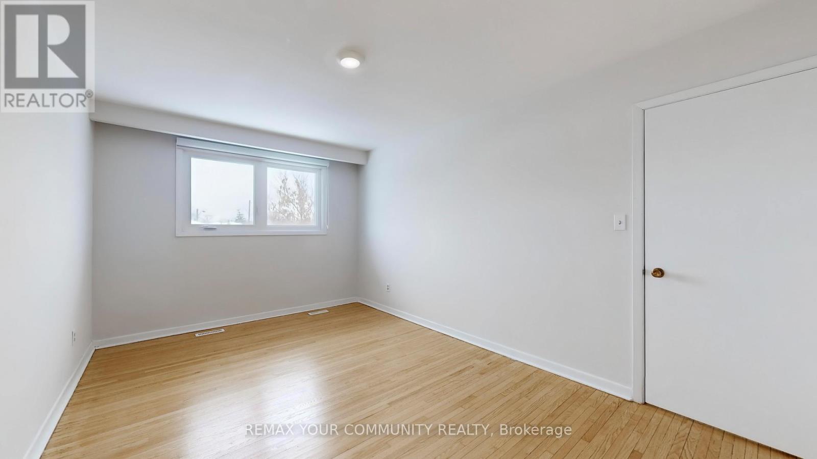 7 Brazil Gate, Toronto, Ontario  M9L 1K3 - Photo 21 - W12805594