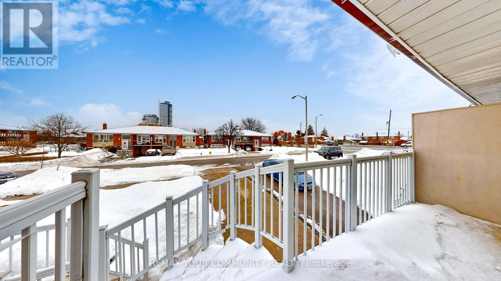 7 Brazil Gate, Toronto, Ontario  M9L 1K3 - Photo 6 - W12805594