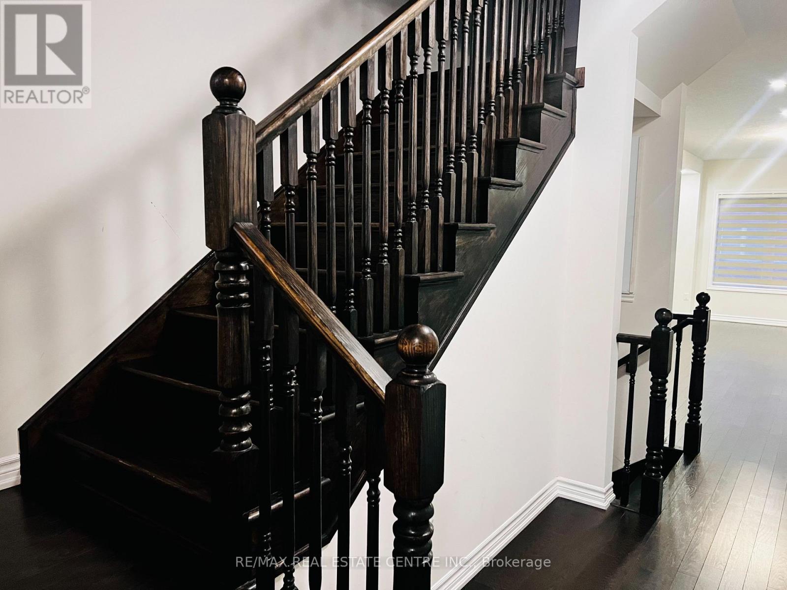 13 Maynada Road, Brampton, Ontario  L7A 4X6 - Photo 6 - W12805632