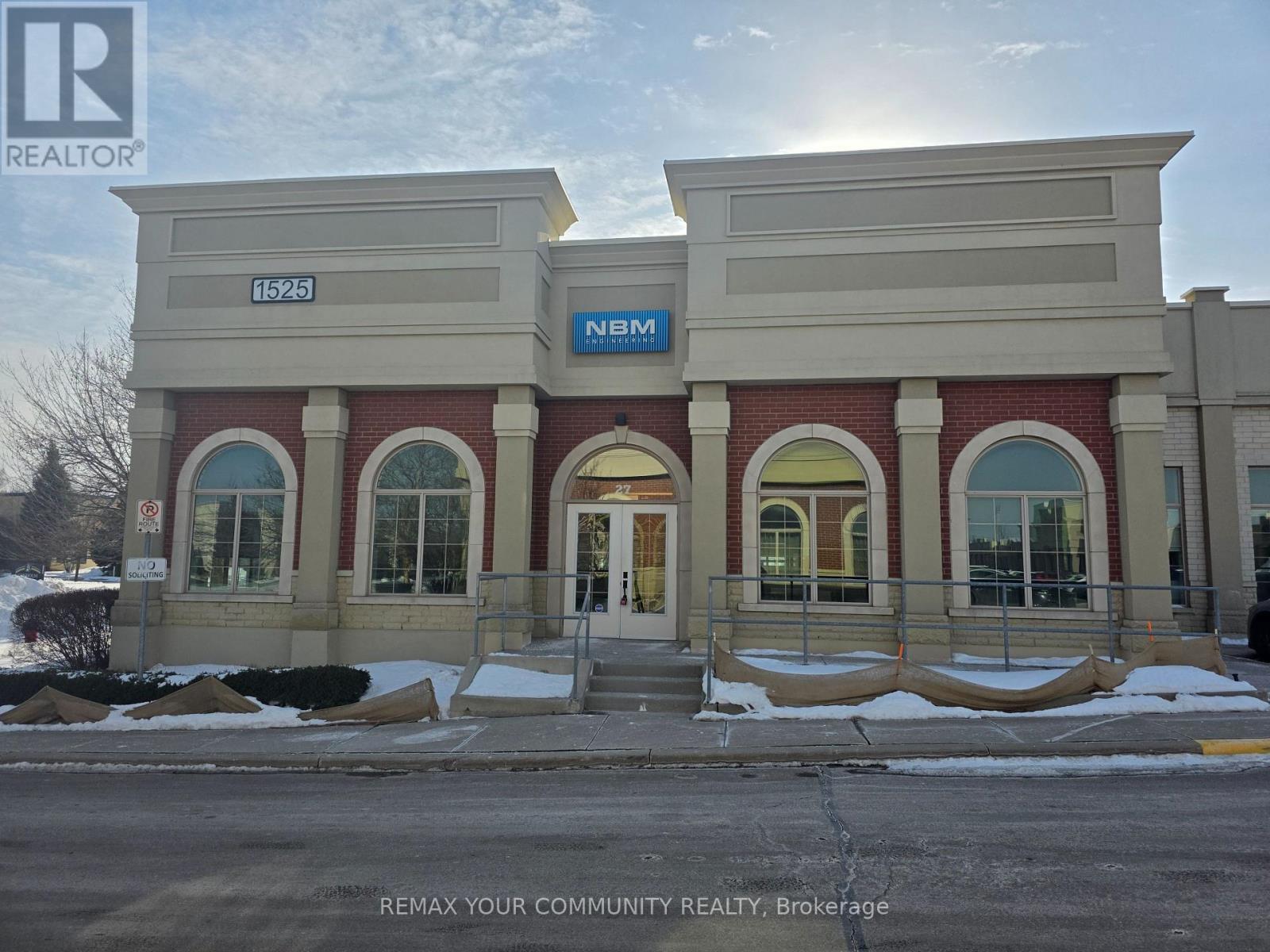 27 - 1525 CORNWALL ROAD, Oakville, Ontario