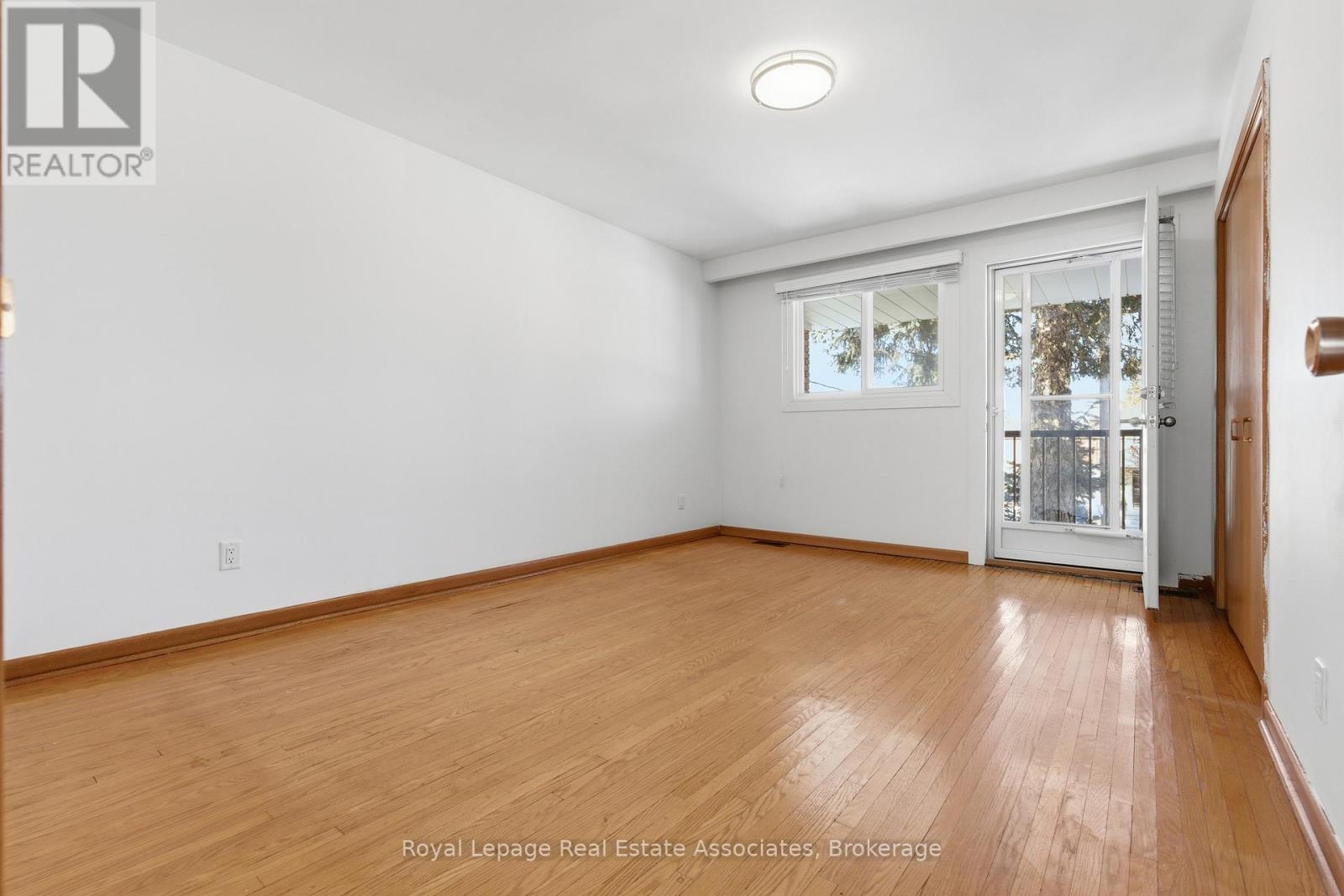 117 Harding Avenue, Toronto, Ontario  M6M 3A4 - Photo 13 - W12805654