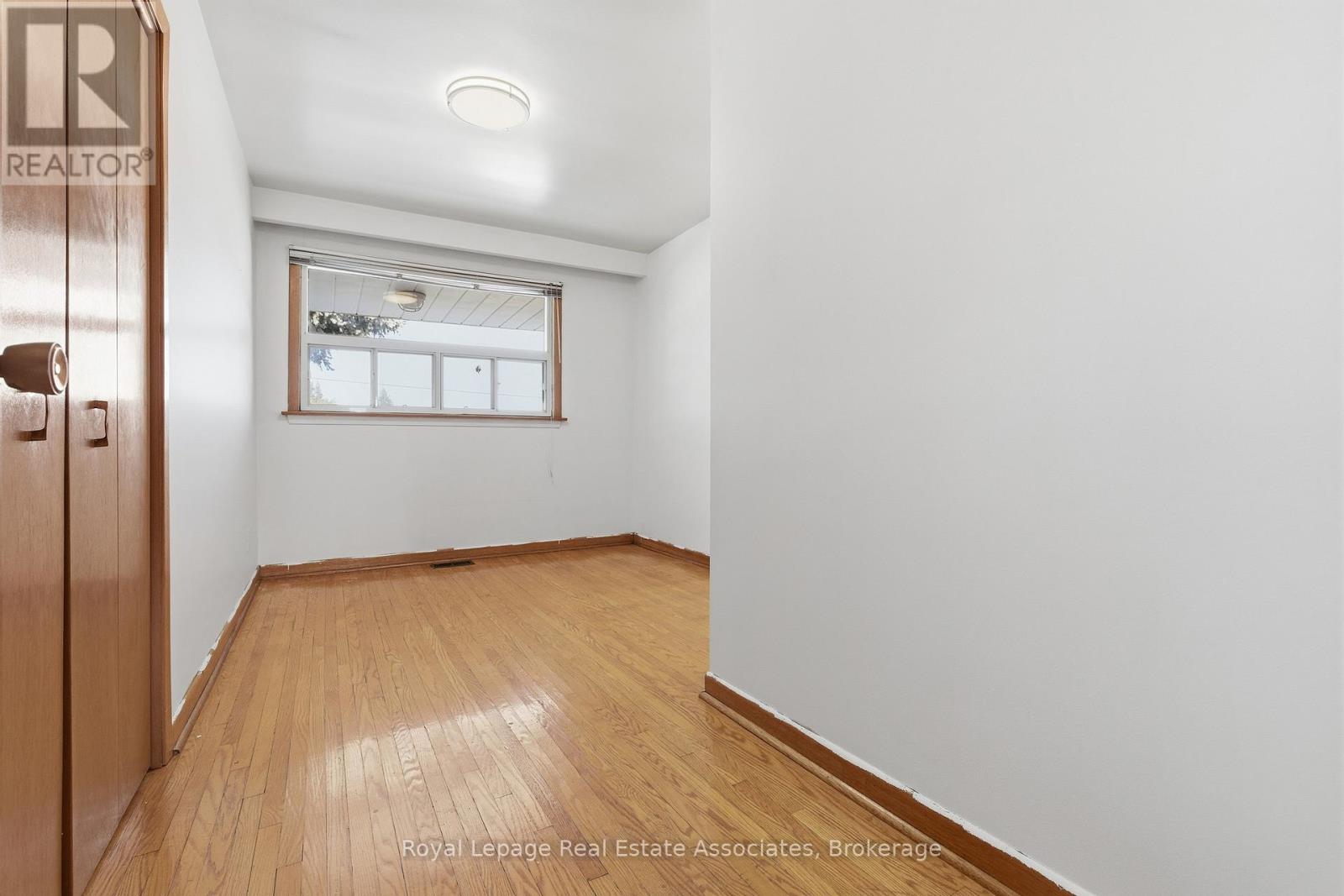 117 Harding Avenue, Toronto, Ontario  M6M 3A4 - Photo 20 - W12805654