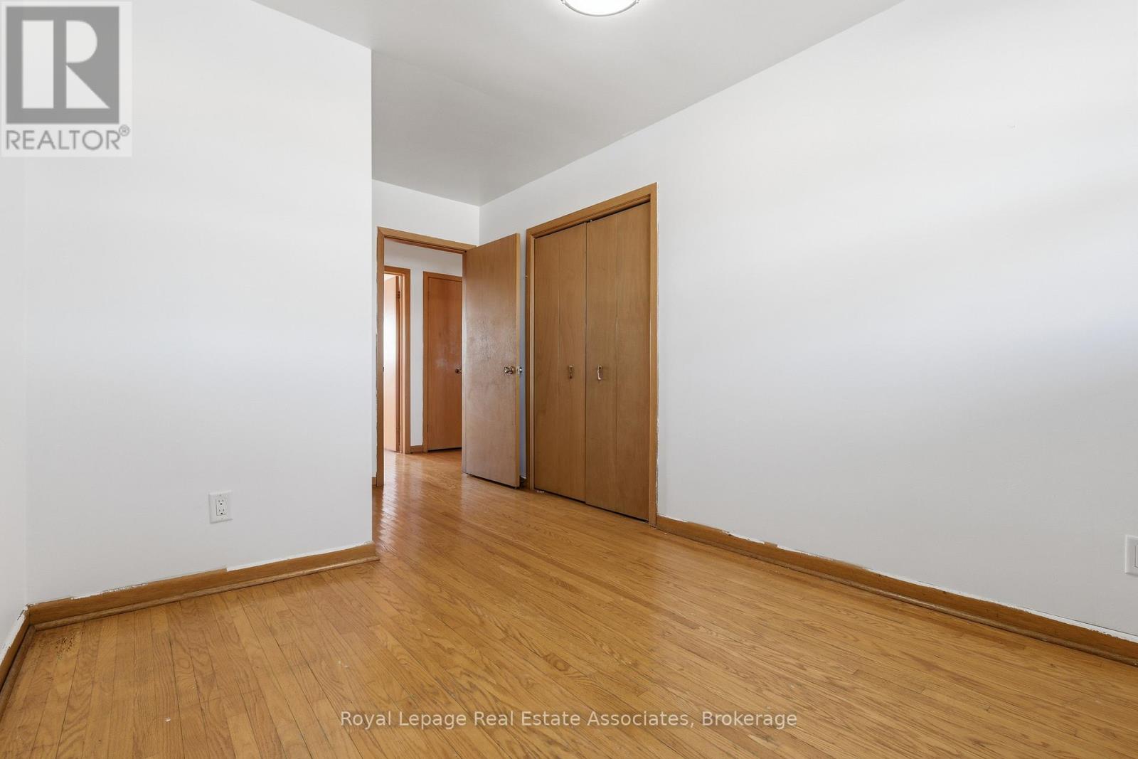 117 Harding Avenue, Toronto, Ontario  M6M 3A4 - Photo 21 - W12805654