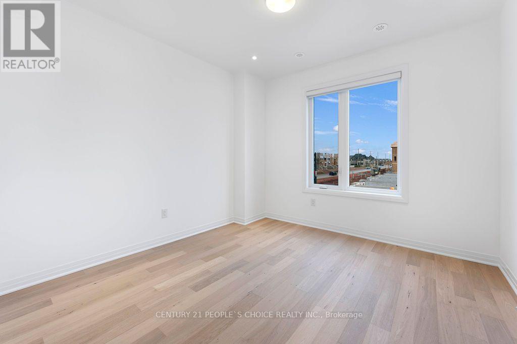 3 Crown Gate, Oakville, Ontario  L6M 5S8 - Photo 28 - W12805676