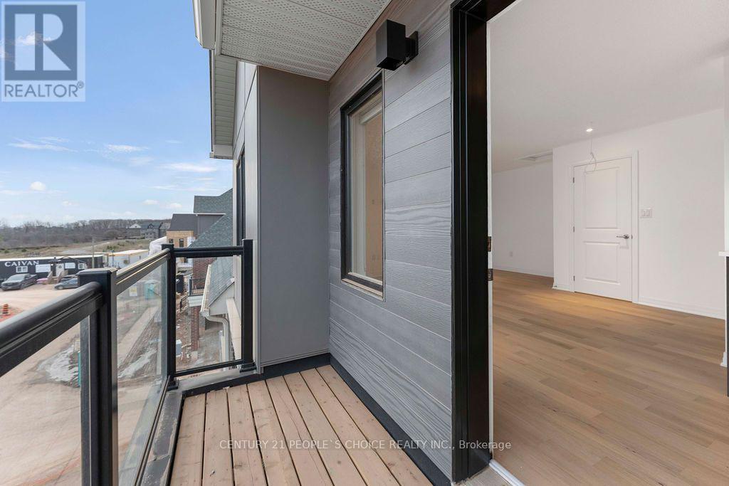 3 Crown Gate, Oakville, Ontario  L6M 5S8 - Photo 30 - W12805676