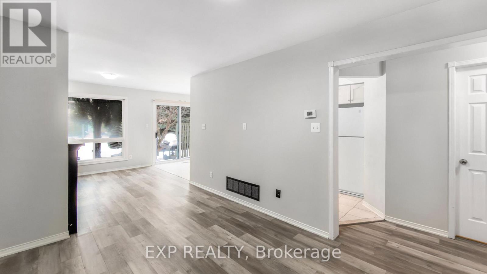 101 - 445 Apache Court, Mississauga, Ontario  L4Z 3W8 - Photo 8 - W12805712