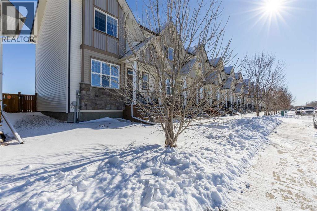 219 Lynx Road N, Lethbridge, Alberta  T1H 6Z5 - Photo 4 - A2287012