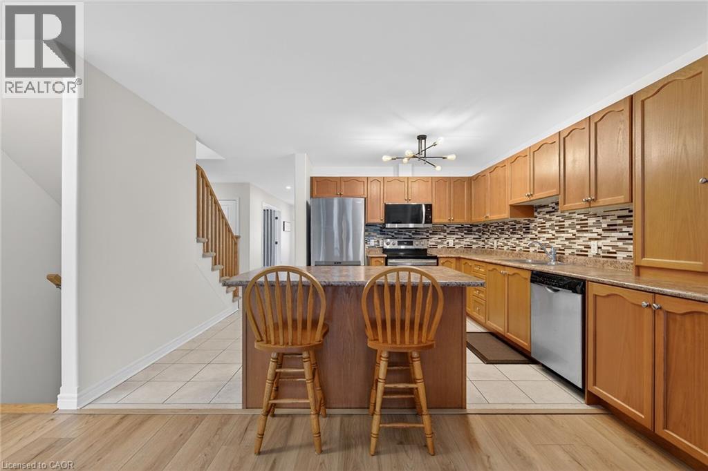 9 Chicory Crescent, St. Catharines, Ontario  L2R 0A6 - Photo 6 - 40803702