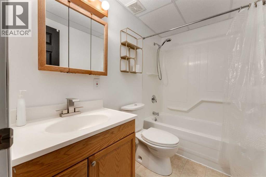 1936 Thornbird Road Se, Airdrie, Alberta  T4A 2E5 - Photo 34 - A2265374