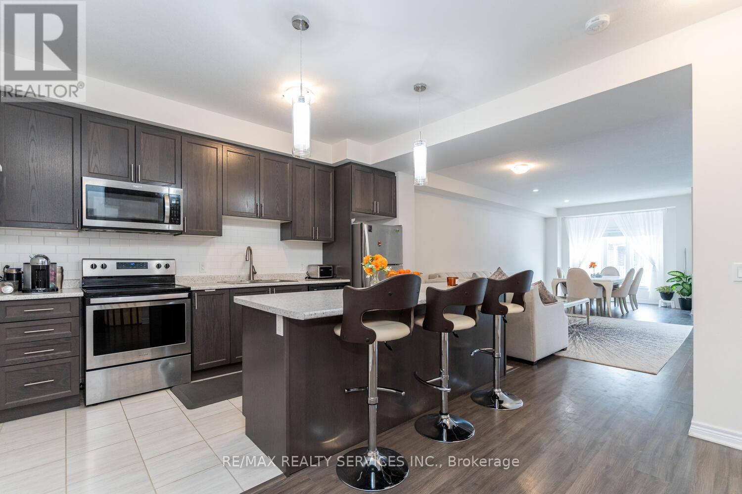 7 Ridgeside Lane, Hamilton, Ontario  L8B 1W5 - Photo 13 - X12805526