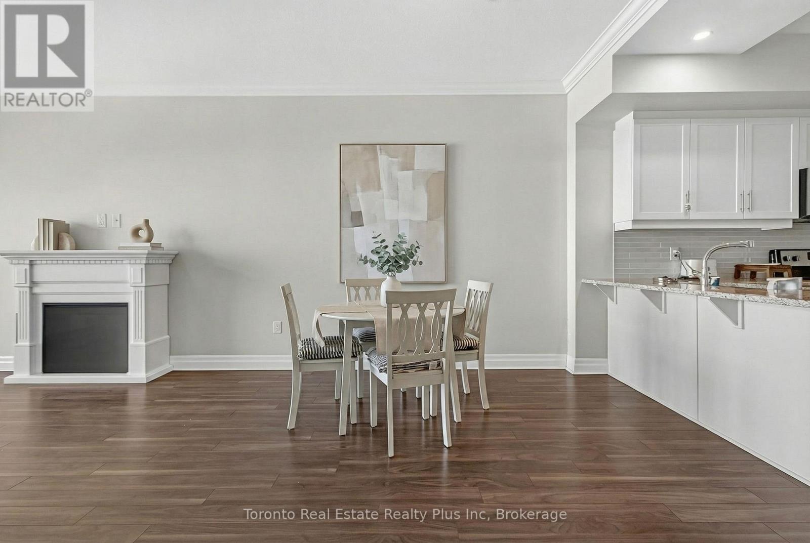 1109 - 260 Villagewalk Boulevard, London North, Ontario  N6G 0W6 - Photo 22 - X12805550