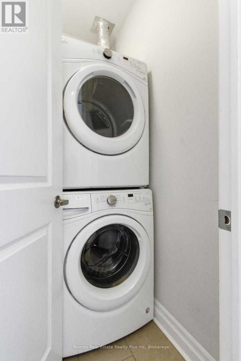 1109 - 260 Villagewalk Boulevard, London North, Ontario  N6G 0W6 - Photo 30 - X12805550