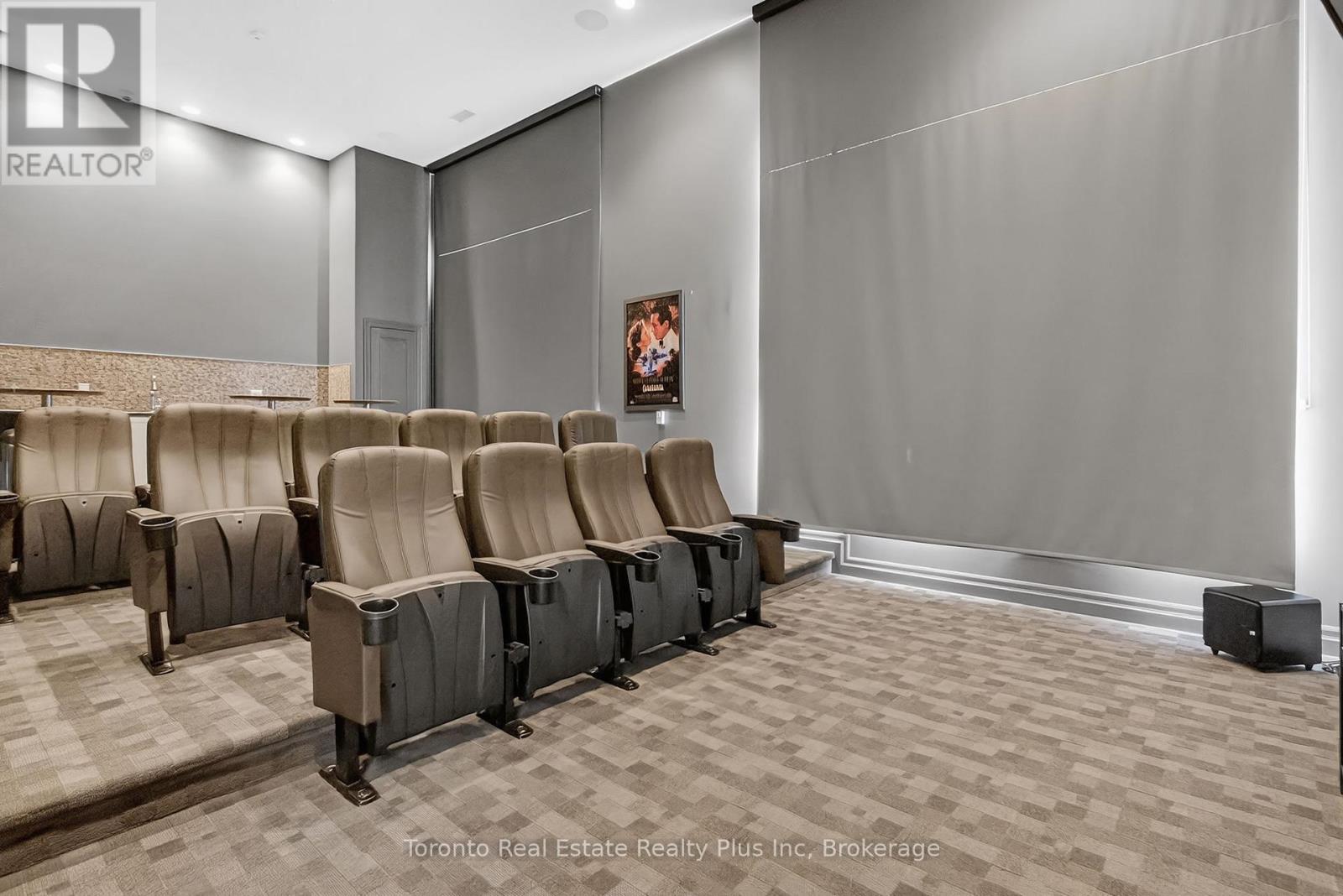 1109 - 260 Villagewalk Boulevard, London North, Ontario  N6G 0W6 - Photo 6 - X12805550