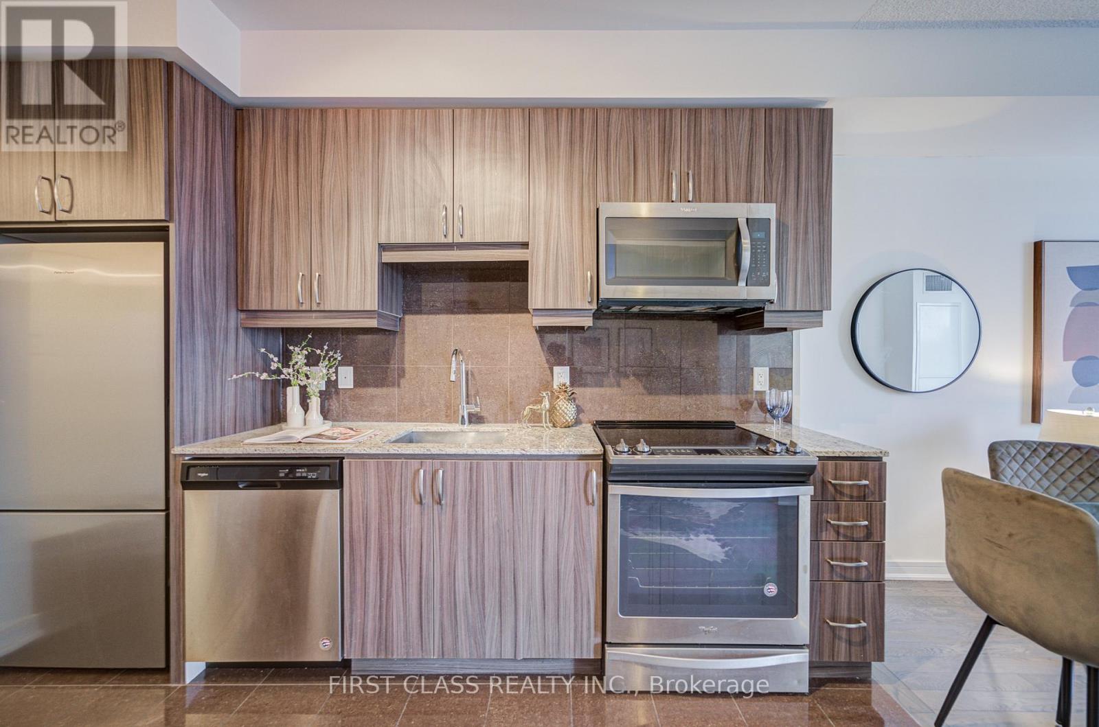 911 - 9201 Yonge St Street, Richmond Hill, Ontario  L4C 1H9 - Photo 10 - N12735240