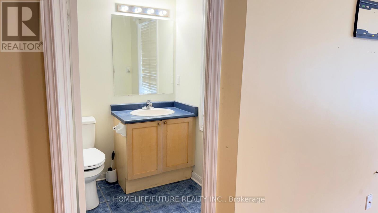 Main & 2nd - 45 Secord Crescent, Brampton (Fletcher's Meadow), Ontario  L6X 4Y8 - Photo 14 - W12693564