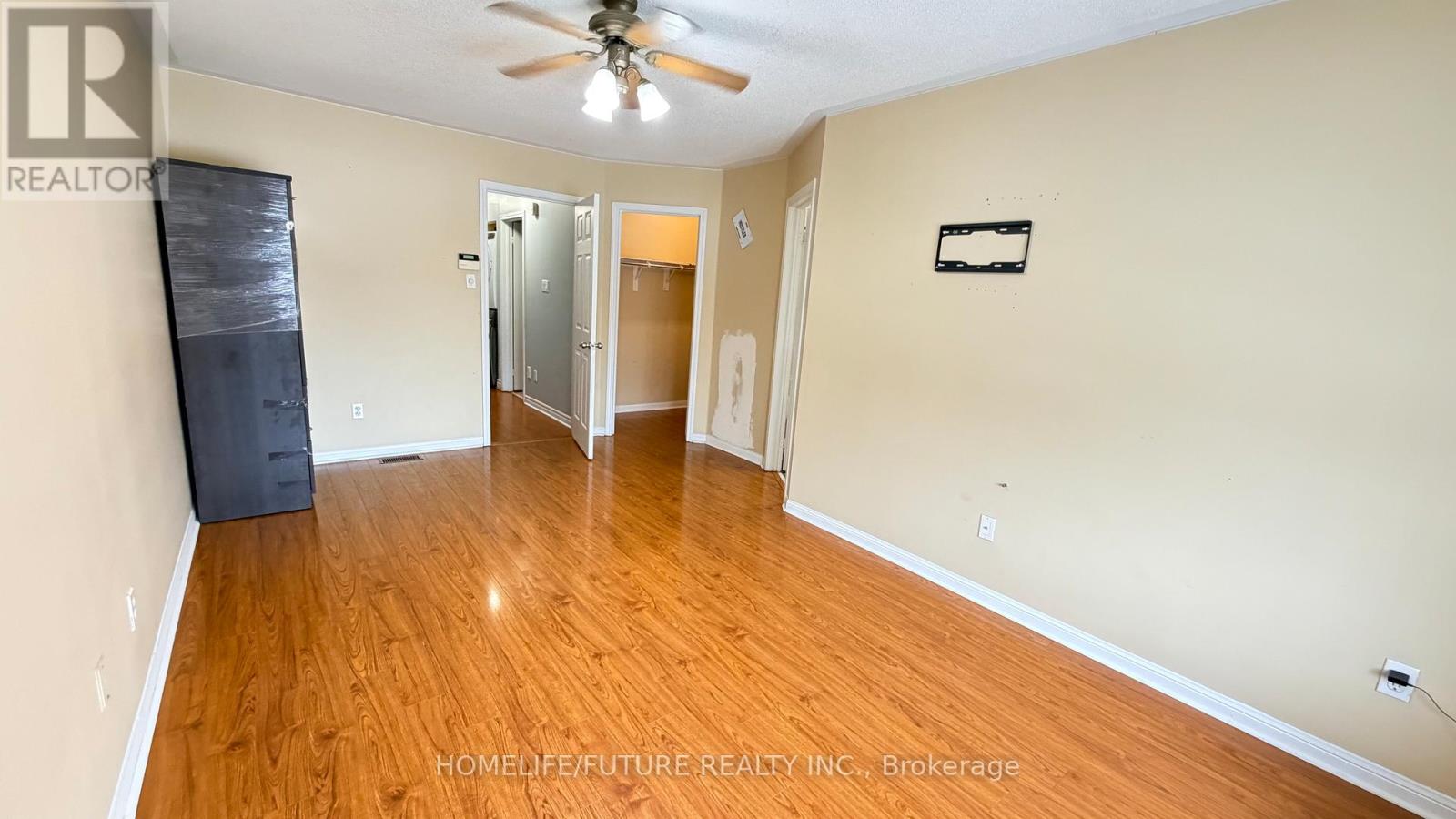 Main & 2nd - 45 Secord Crescent, Brampton (Fletcher's Meadow), Ontario  L6X 4Y8 - Photo 17 - W12693564