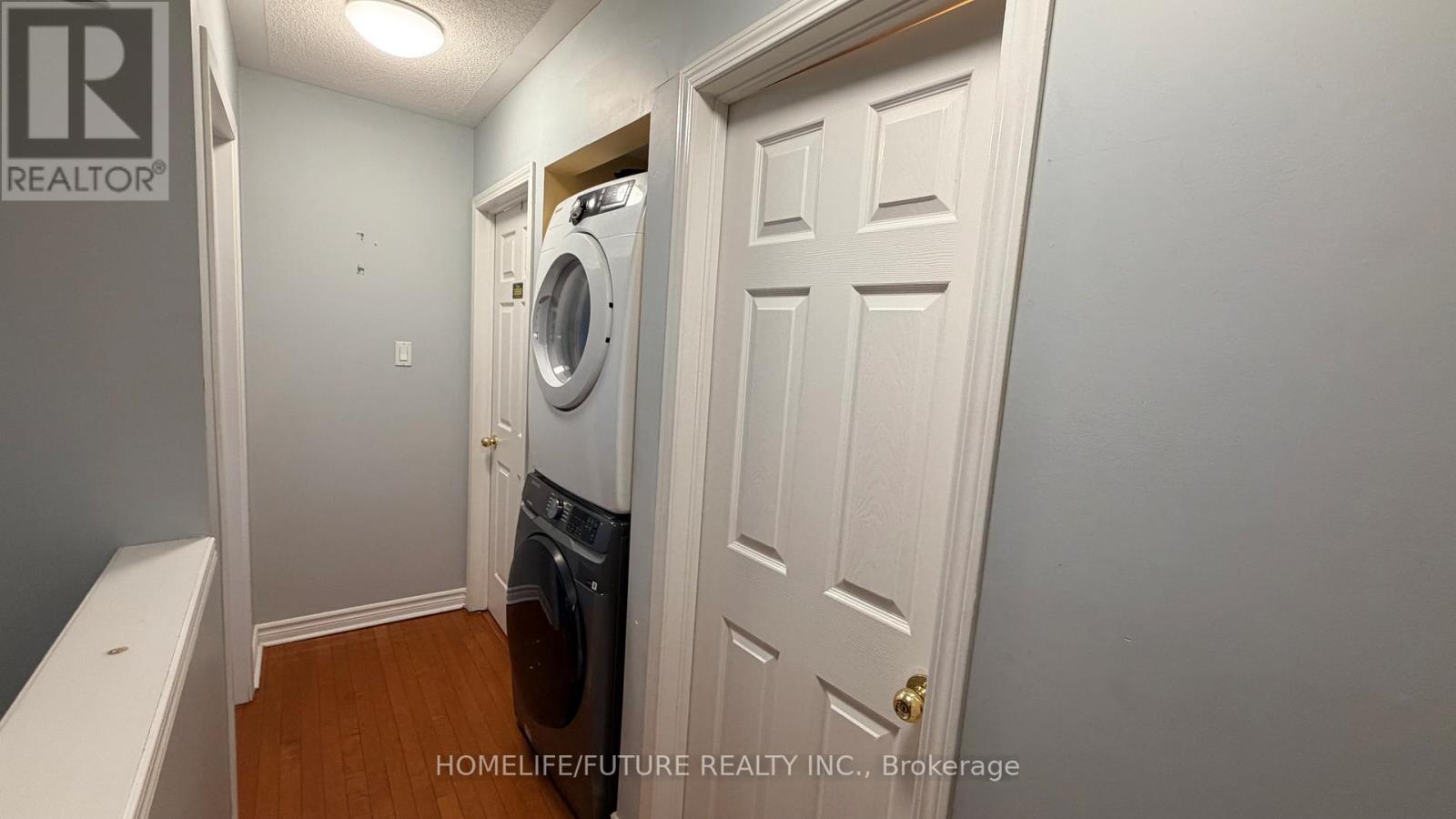 Main & 2nd - 45 Secord Crescent, Brampton (Fletcher's Meadow), Ontario  L6X 4Y8 - Photo 19 - W12693564