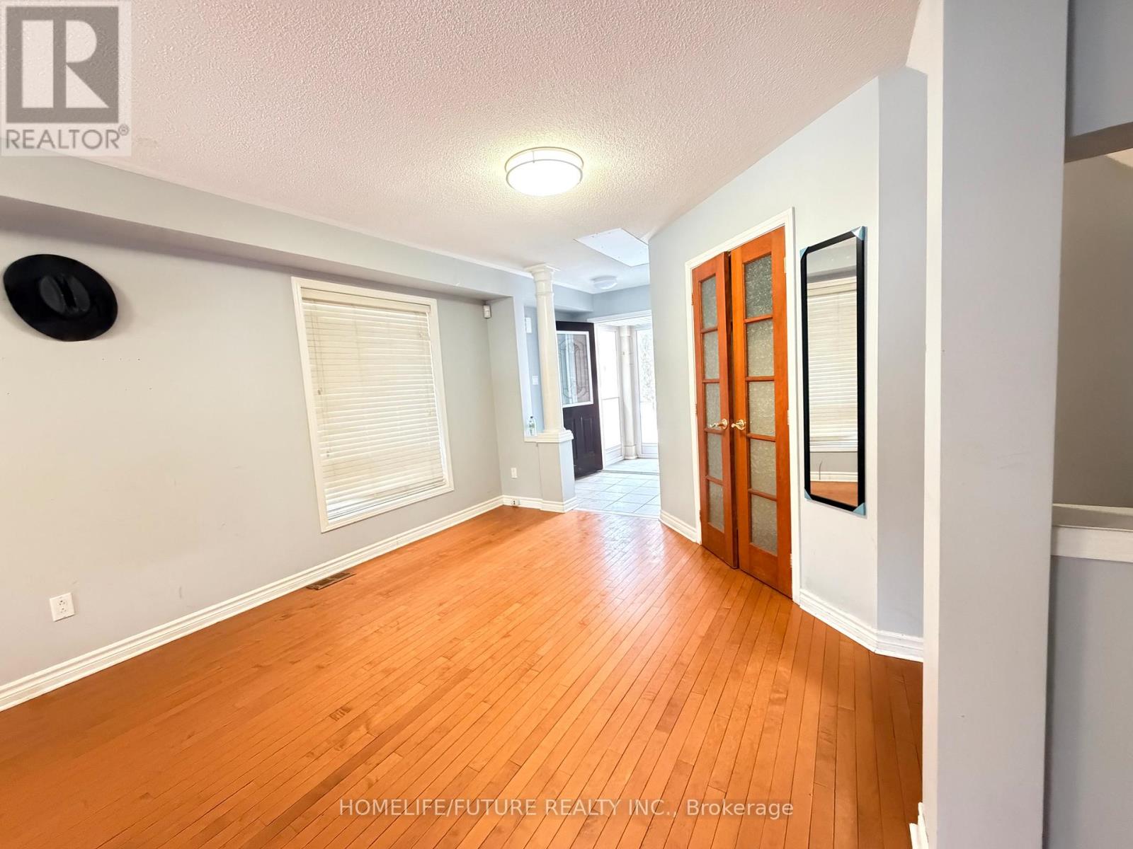 Main & 2nd - 45 Secord Crescent, Brampton (Fletcher's Meadow), Ontario  L6X 4Y8 - Photo 34 - W12693564