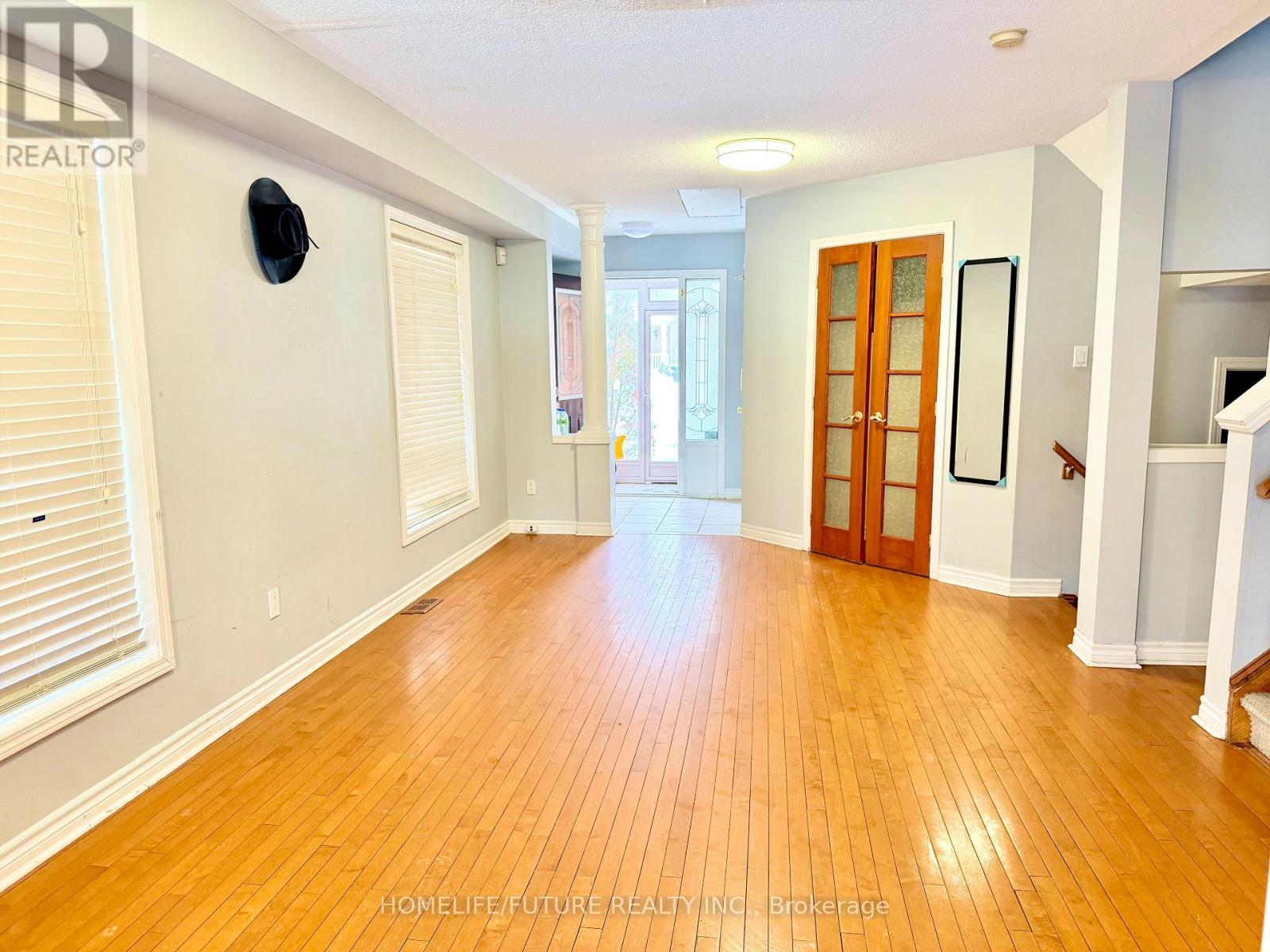 Main & 2nd - 45 Secord Crescent, Brampton (Fletcher's Meadow), Ontario  L6X 4Y8 - Photo 32 - W12693564