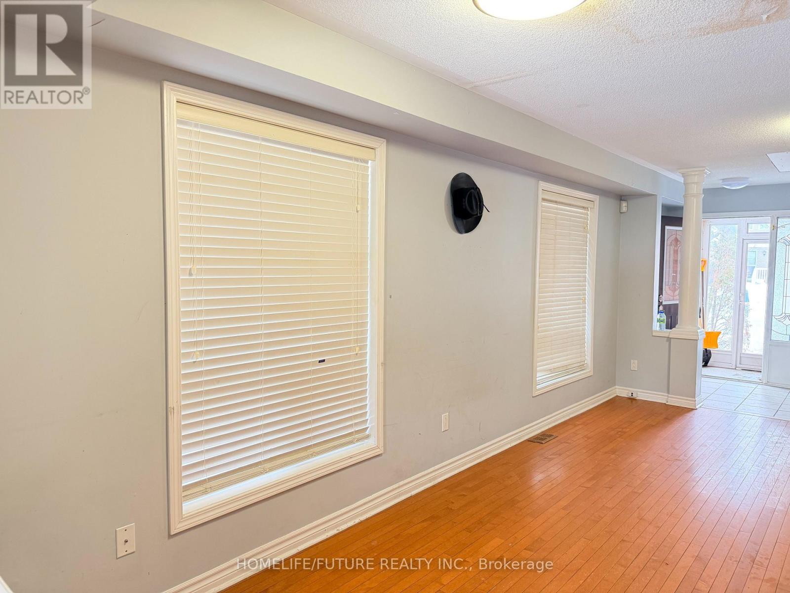 Main & 2nd - 45 Secord Crescent, Brampton (Fletcher's Meadow), Ontario  L6X 4Y8 - Photo 33 - W12693564