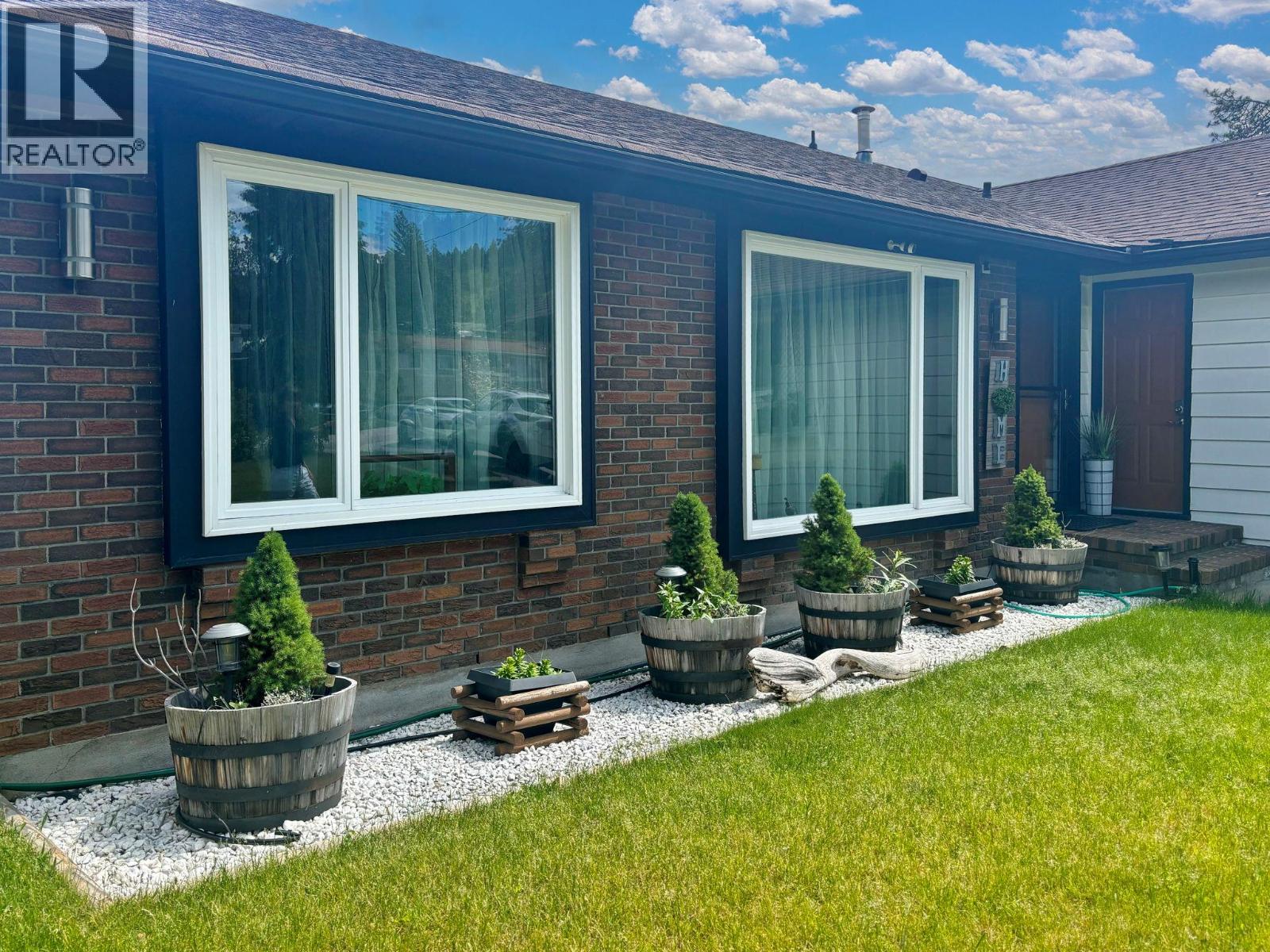 3371 McMurchie Road West Kelowna Photo 4