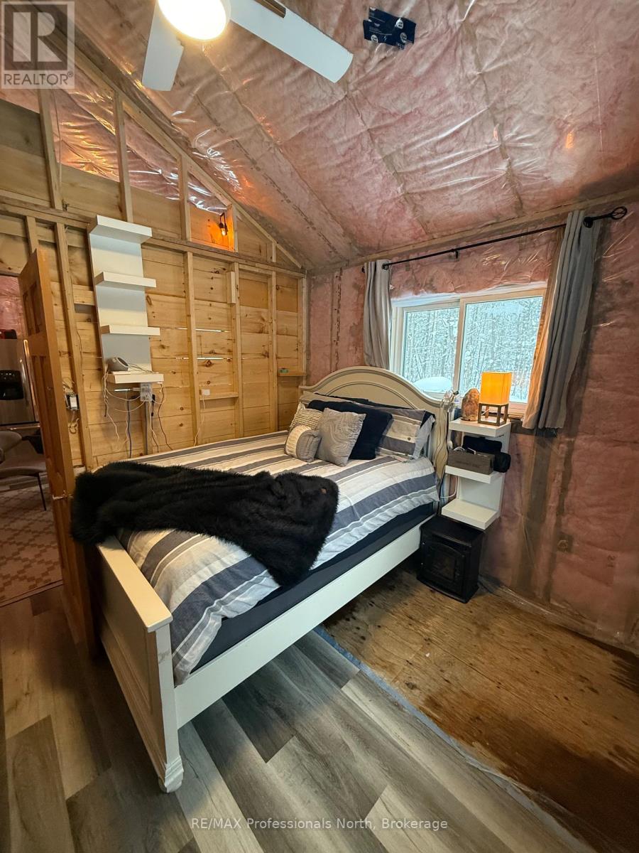 1219 Medora Lake Road, Muskoka Lakes, Ontario  P0C 1A0 - Photo 22 - X12805810