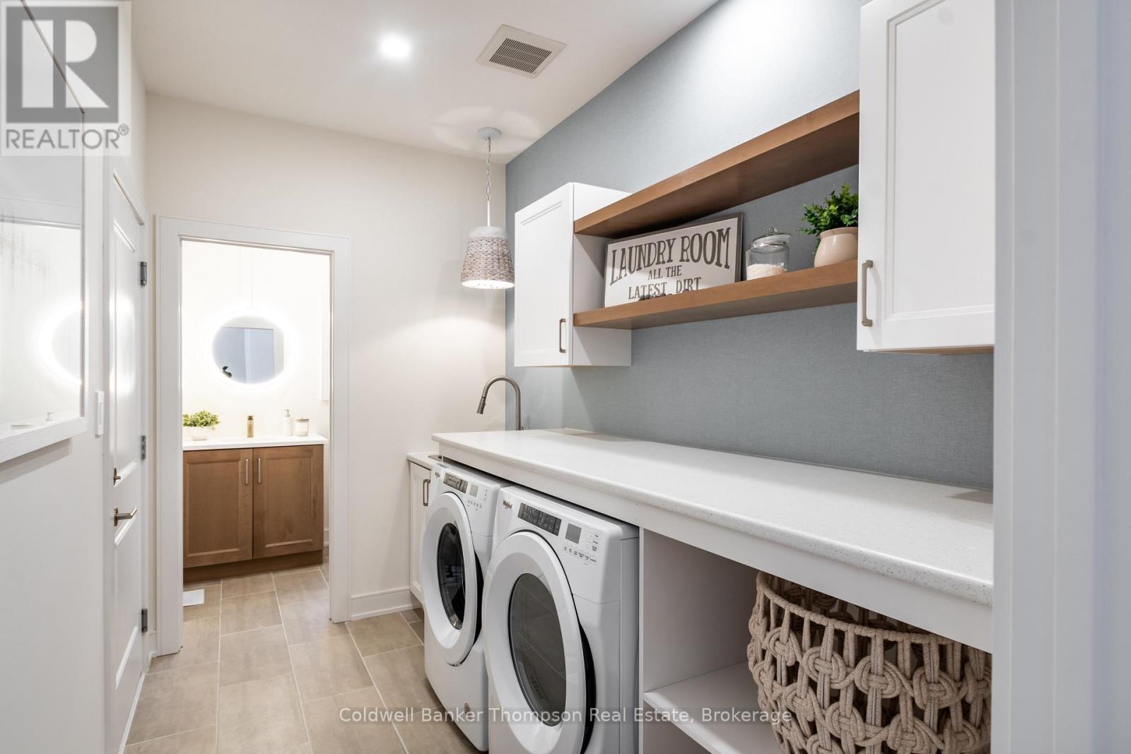 10 Charles Morley Boulevard, Huntsville, Ontario P1H 0G5 - Photo 9 - X12805866