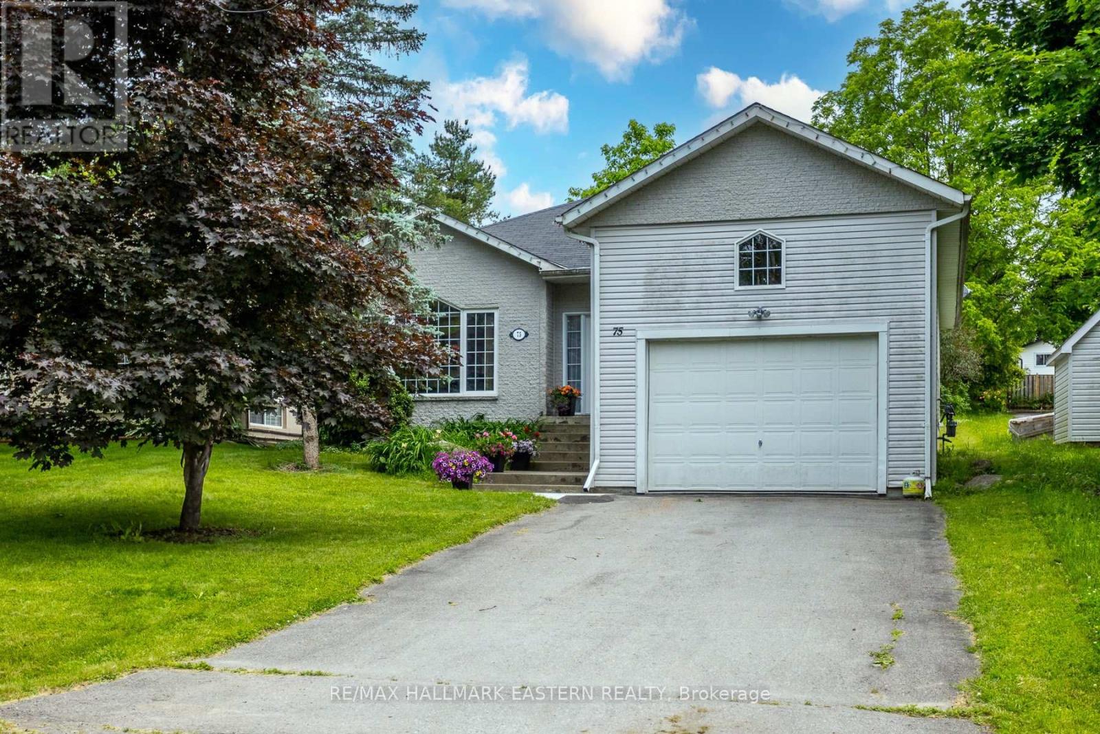 75 Oxford Street, Selwyn, Ontario  K0L 2H0 - Photo 1 - X12805874