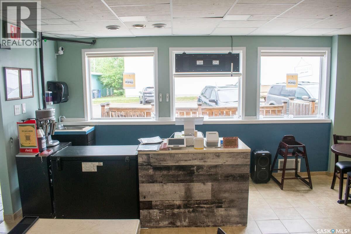 231 Main Street, Central Butte, Saskatchewan  S0H 0T0 - Photo 2 - SK014583