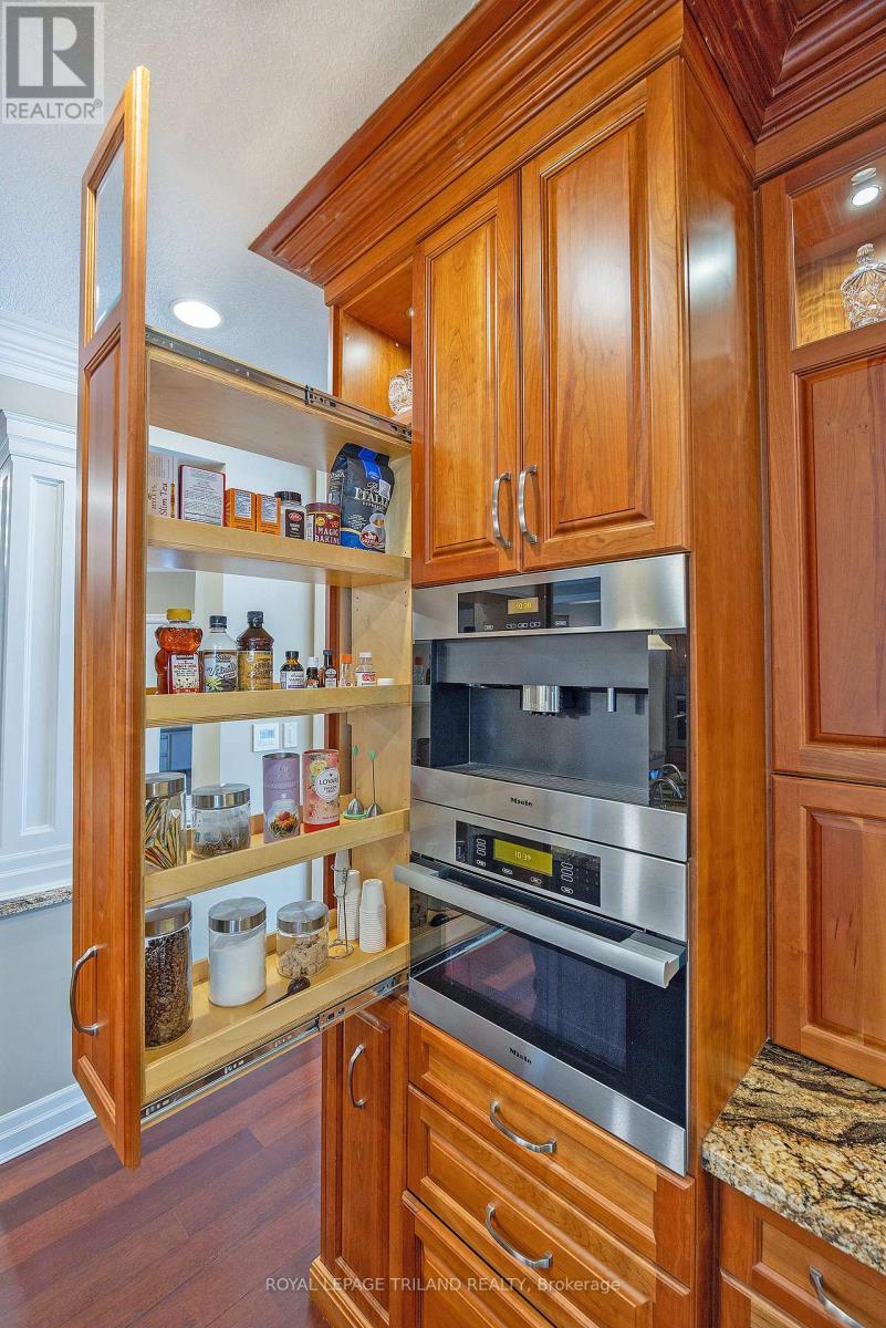 2259 Waterside Terrace, London North, Ontario  N6G 0M1 - Photo 10 - X12805820