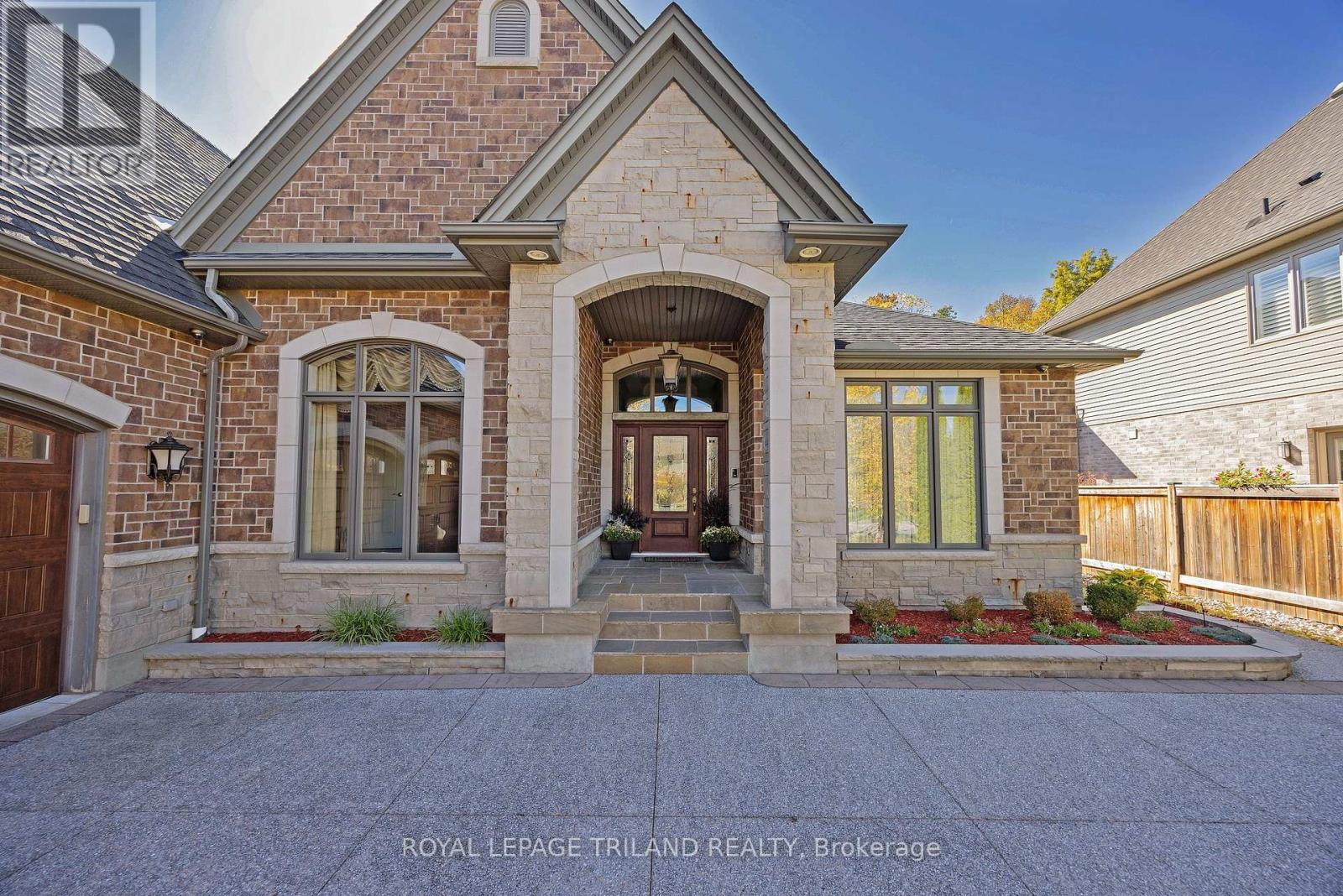 2259 Waterside Terrace, London North, Ontario  N6G 0M1 - Photo 2 - X12805820