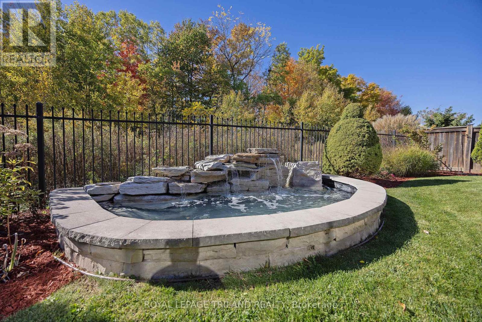 2259 Waterside Terrace, London North, Ontario  N6G 0M1 - Photo 43 - X12805820