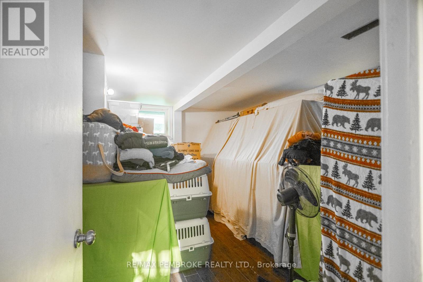 561 Hamilton Street W, Laurentian Valley, Ontario  K8A 6N9 - Photo 16 - X12805748