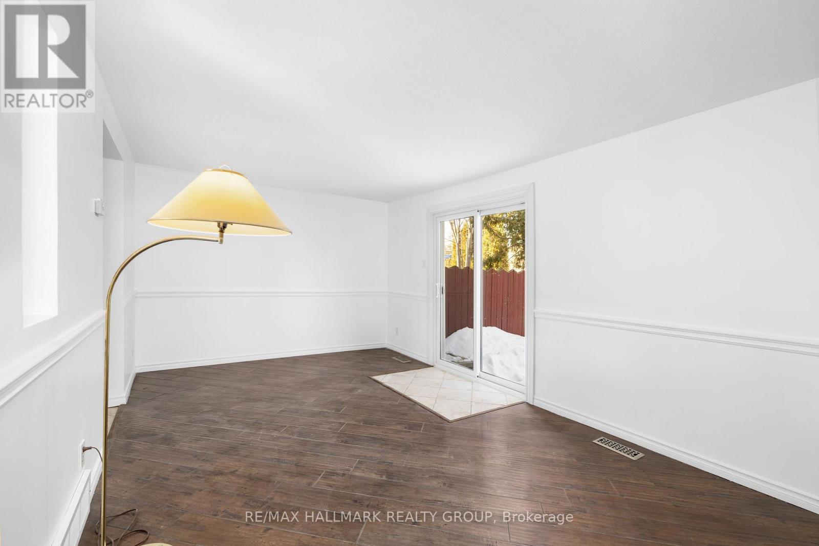 C - 1458 Heatherington Road, Ottawa, Ontario  K1V 6S1 - Photo 15 - X12805726