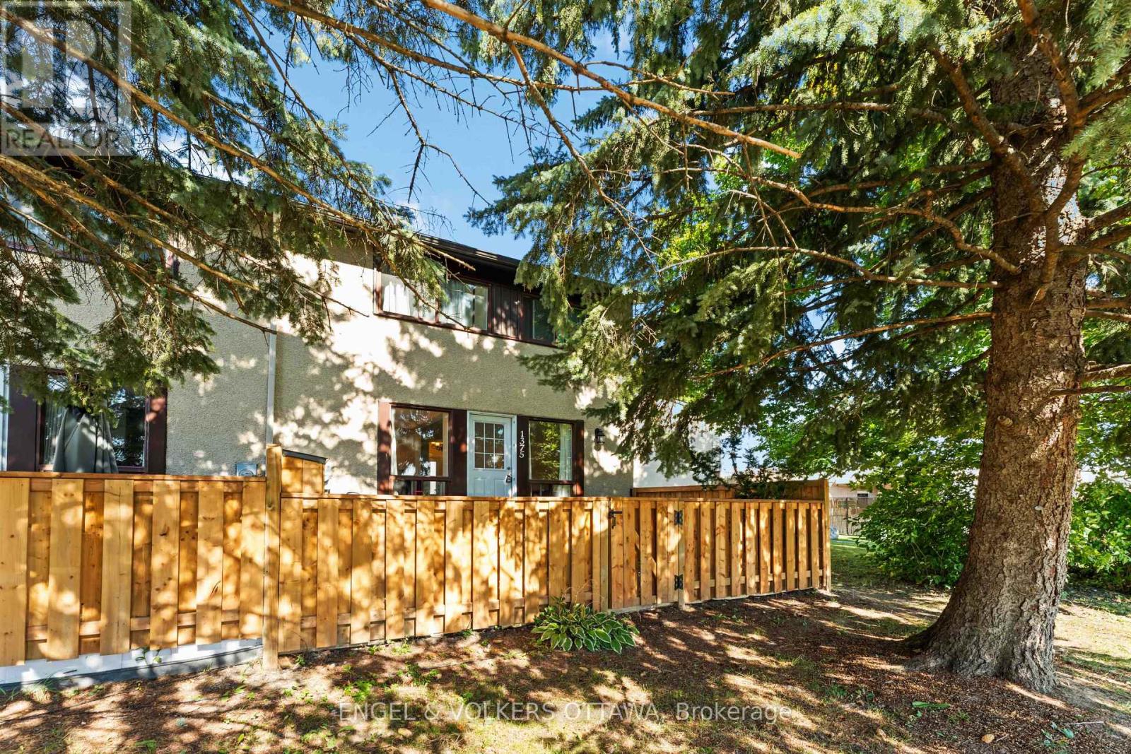 58 - 1375 Bethamy Lane, Ottawa, Ontario  K1J 8P5 - Photo 25 - X12805868