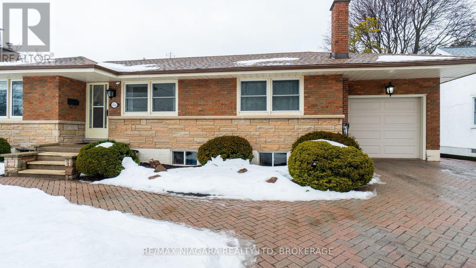 6543 St. John Street, Niagara Falls, Ontario  L2J 1C8 - Photo 2 - X12805796