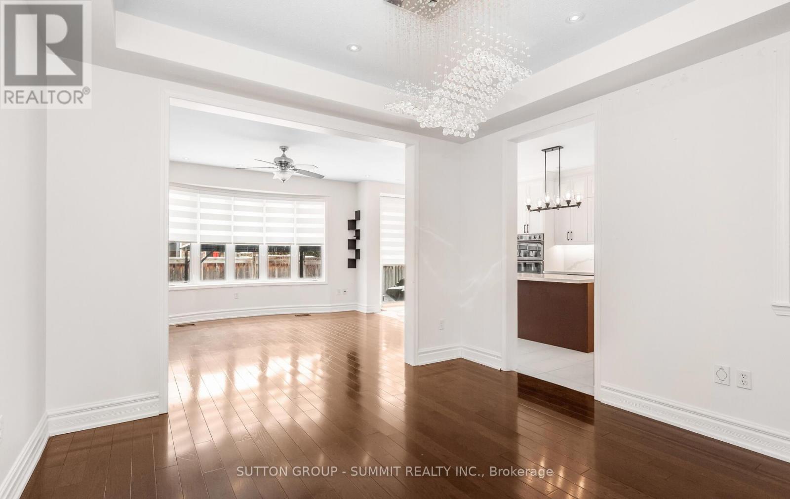 7570 Saint Barbara Boulevard, Mississauga, Ontario  L5W 0B6 - Photo 10 - W12804520