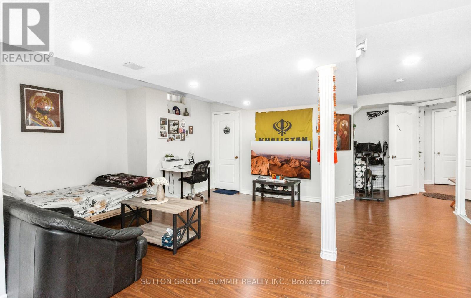 7570 Saint Barbara Boulevard, Mississauga, Ontario  L5W 0B6 - Photo 43 - W12804520